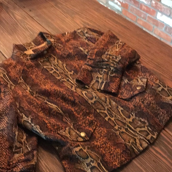 Peck & Peck Jackets & Blazers - 🐯 Peck & Peck 3/4 sleeve Animal Print Jacket